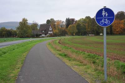 Neubau Fu- und Radweg 
in Zschen